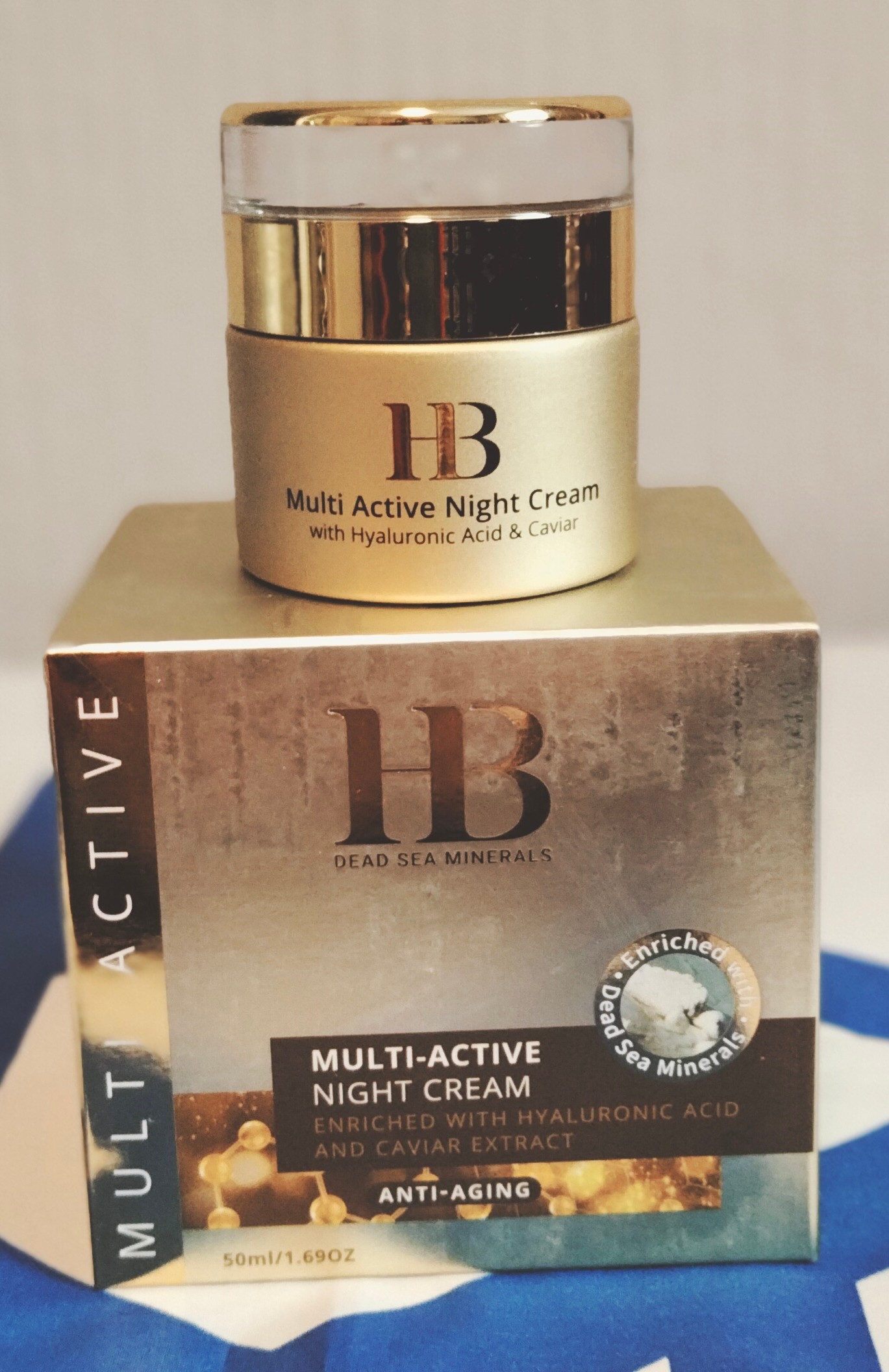 NightMuklti Health & Beauty - Multi Aktive Nachtpflegecreme mit Hyaluronsäure und Kaviarextrakt