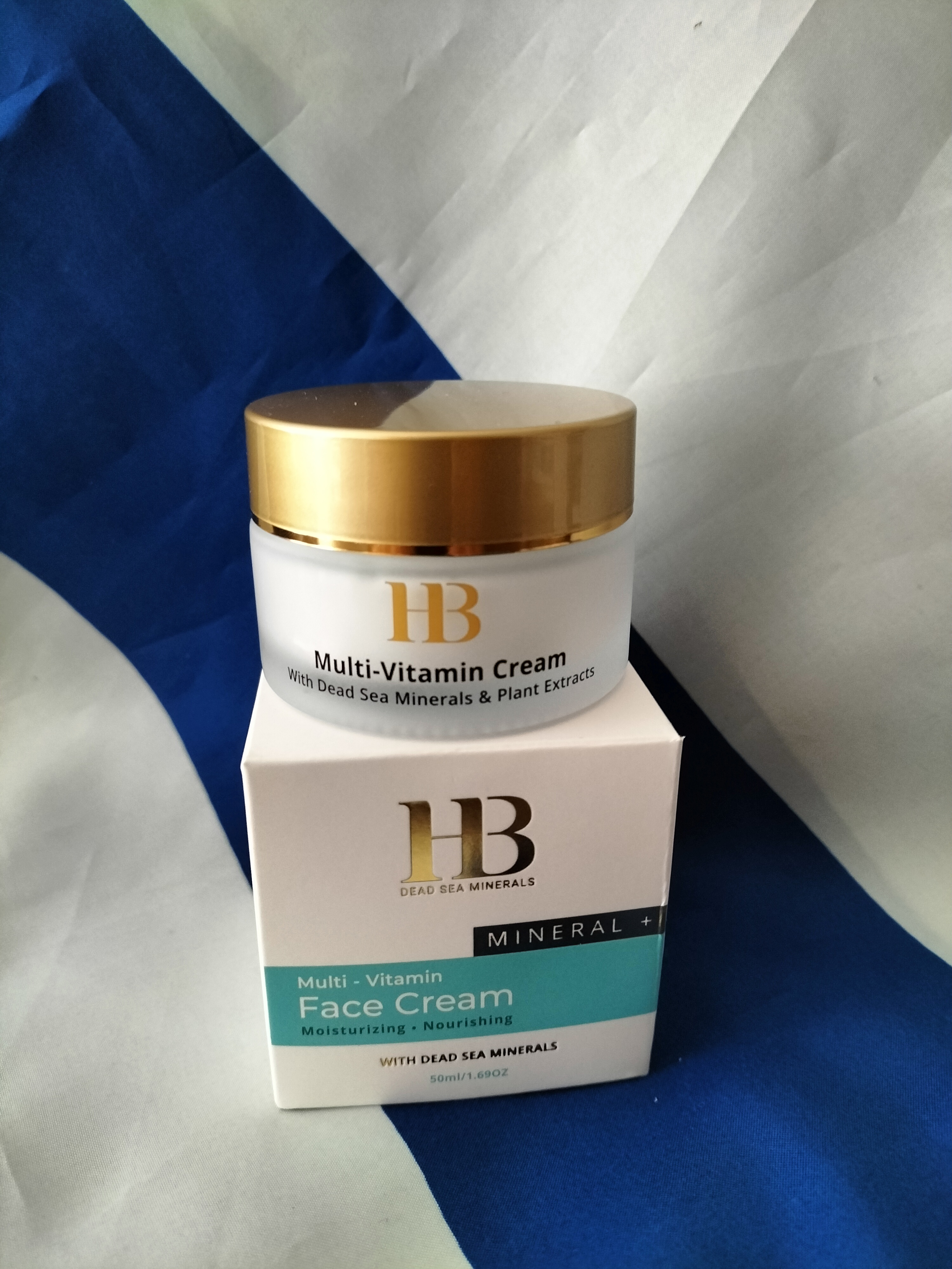 Multivitamin Feuchtigkeitscreme LSF 20