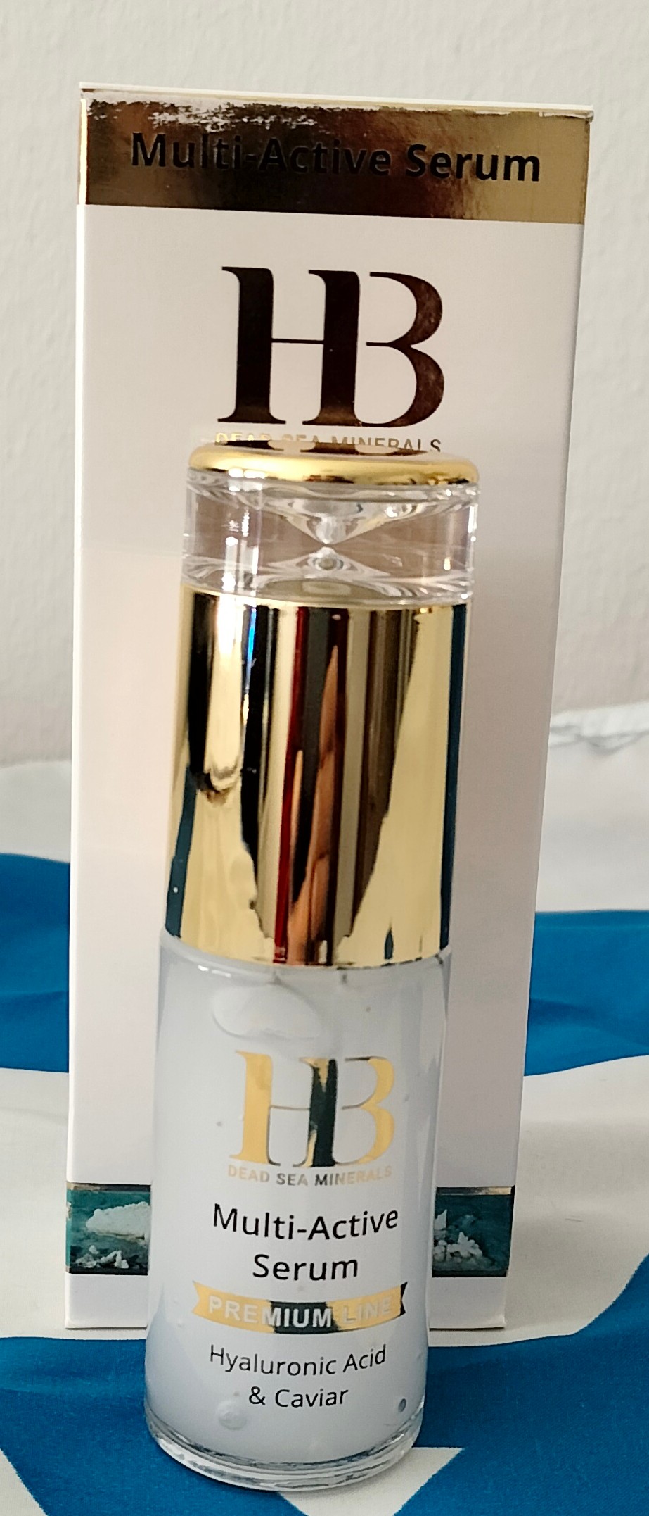 MultiActivserum Multi-Aktives Gesichtsserum mit Hyaluronsäure und Kaviar
