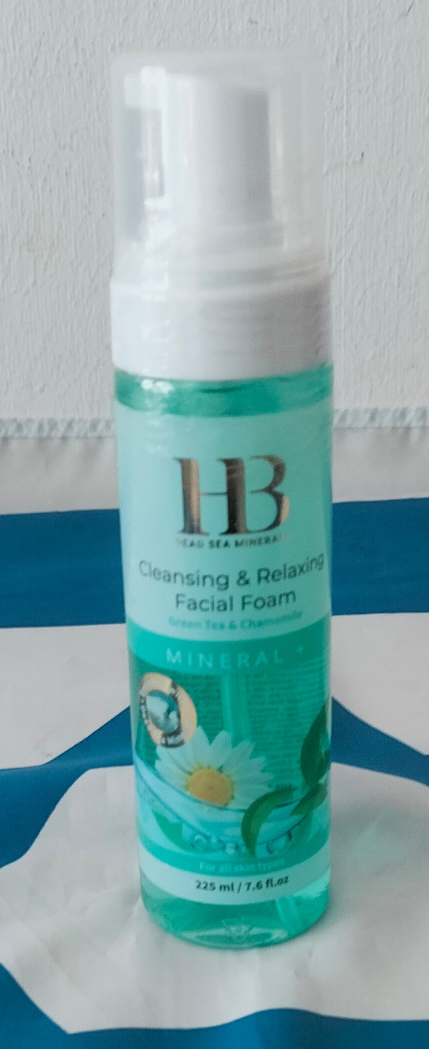 Entspannender & Reinigender Gesichtsschaum mit Vitamin A & E Entspannender & Reinigender Gesichtsschaum mit Vitamin A & E