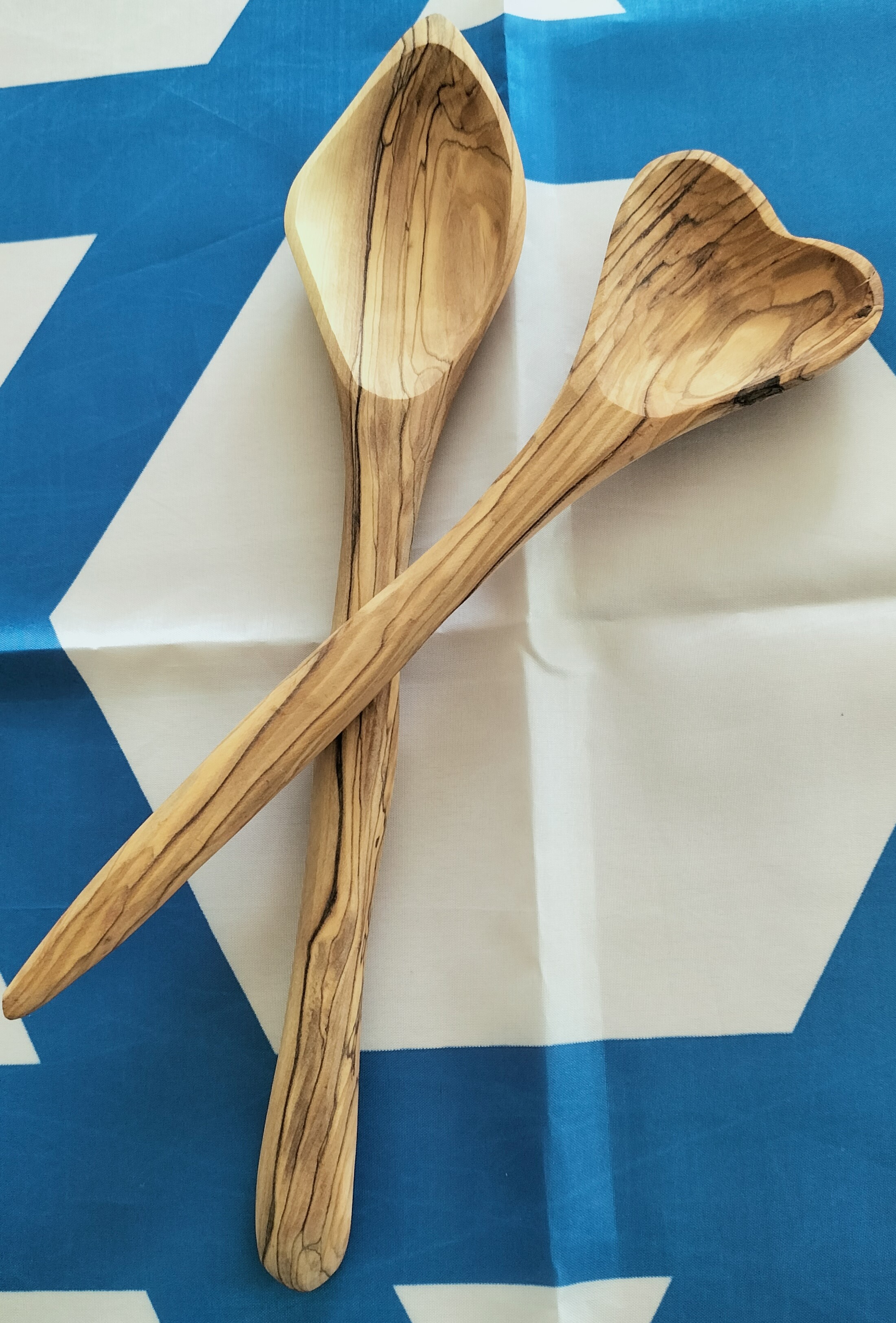 Rustikales Salatbesteck No2 aus Olivenholz