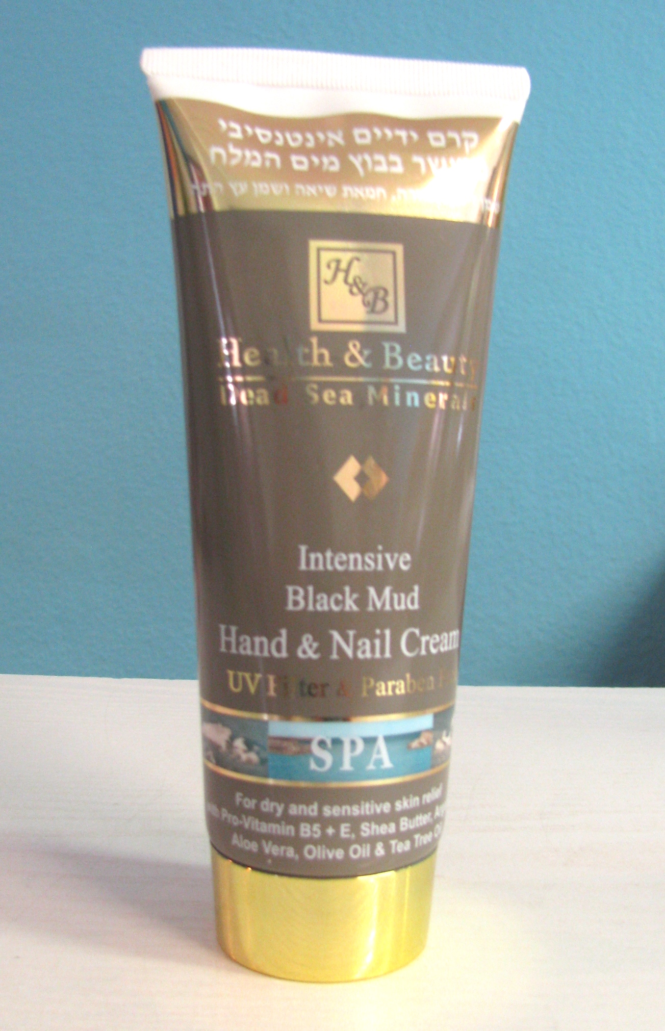 black-mud-handcreme Intensive Black Mud Hand-und Nagelcreme 200 ml